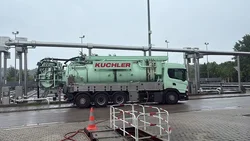 Saugbagger in Augsburg auf Baustelle